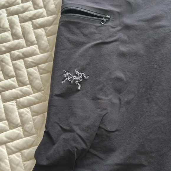 Arcteryx - Picture 3 of 6